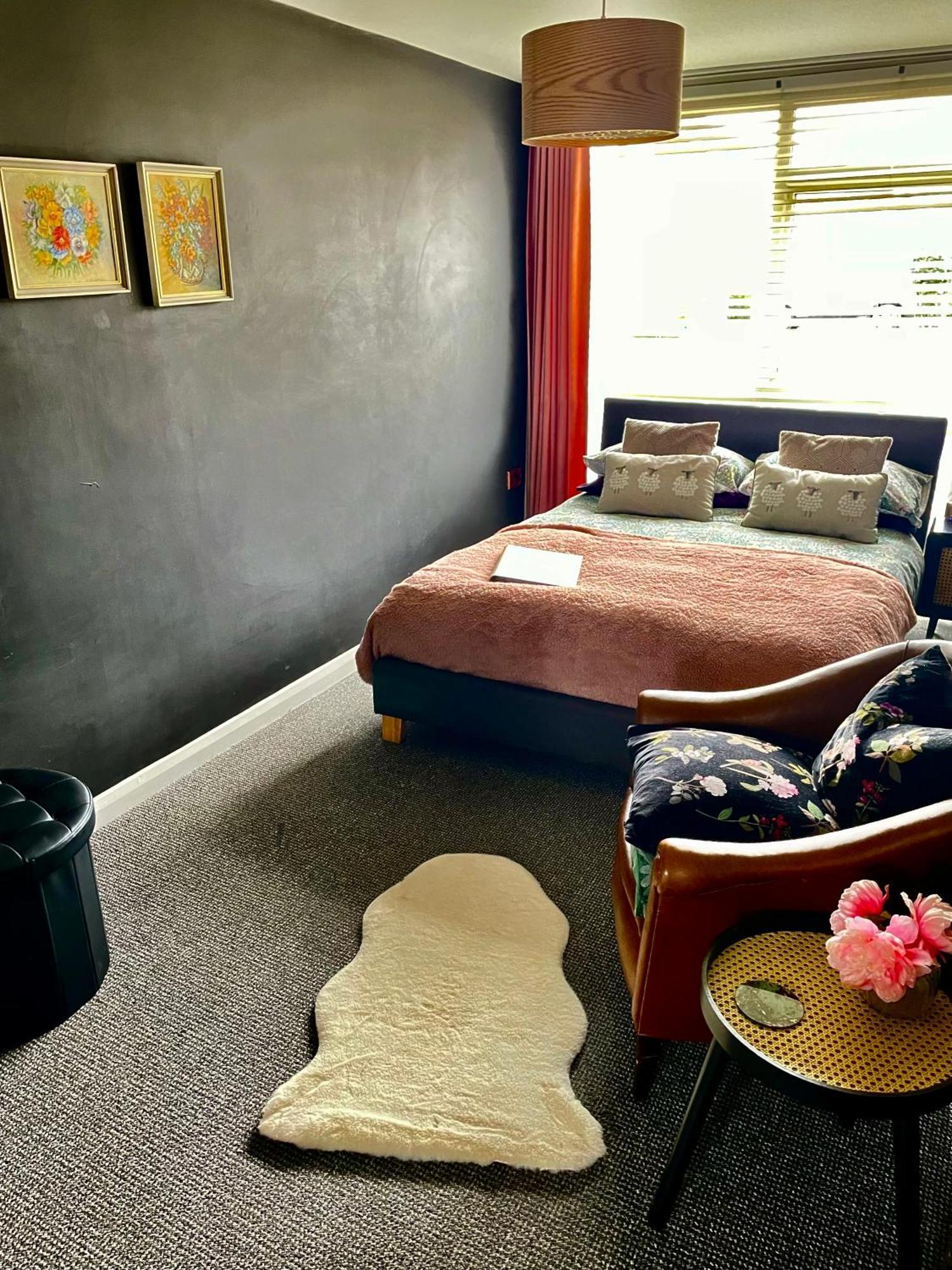 The Big Slepe Apartment เซนต์ไอฟส์ ภายนอก รูปภาพ